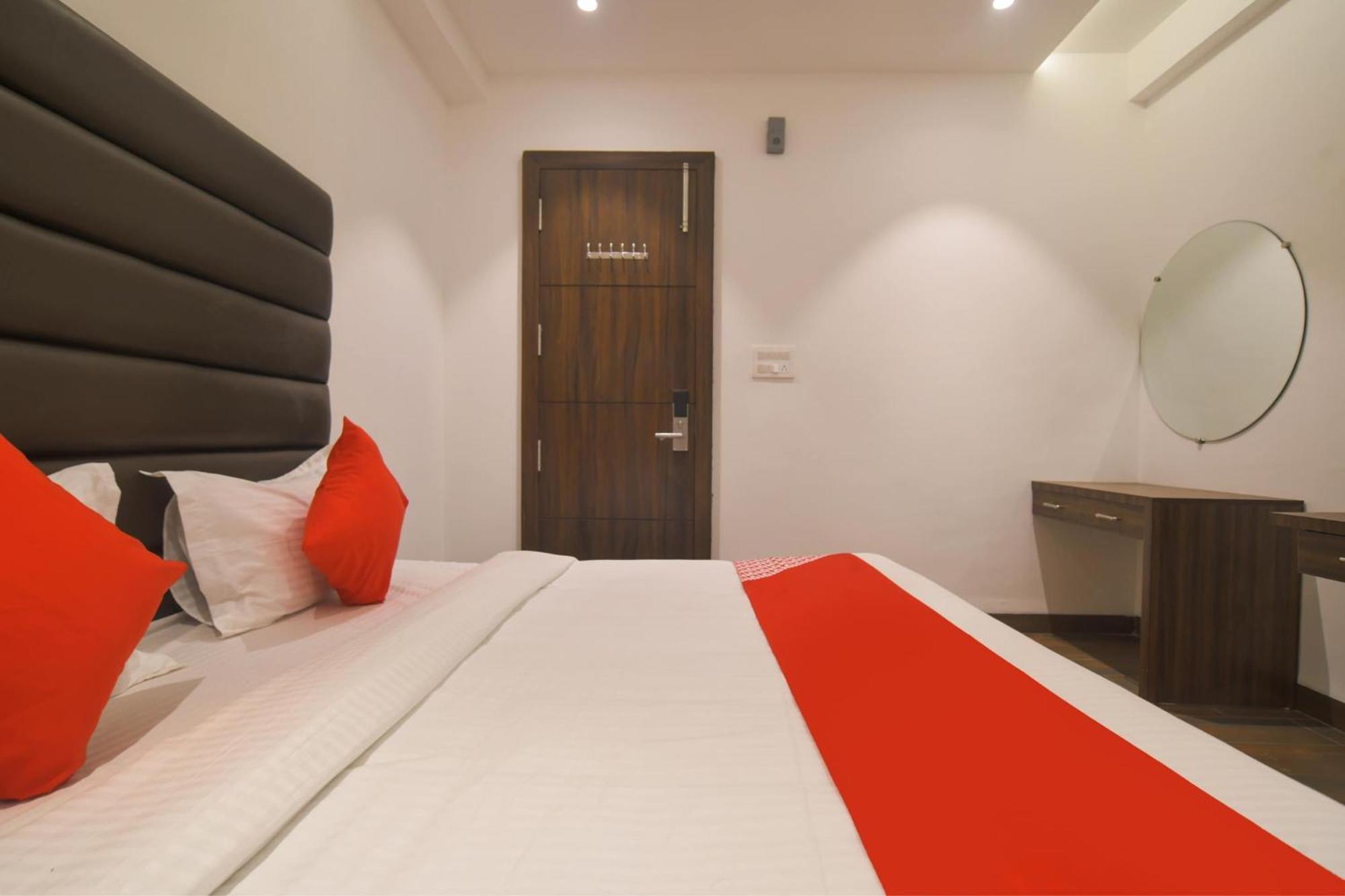 Hotel O Rudraksh Indore Exterior foto